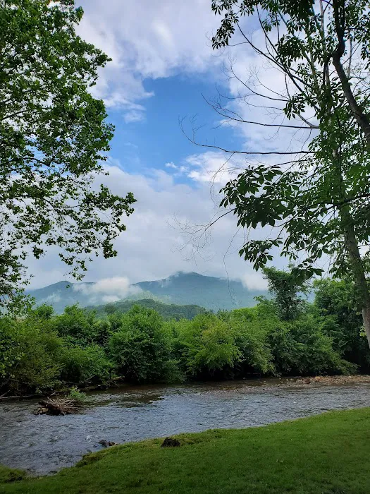 Winngray Campground Picture 9