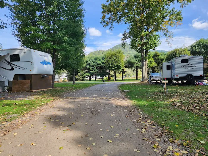 Winngray Campground Picture 4