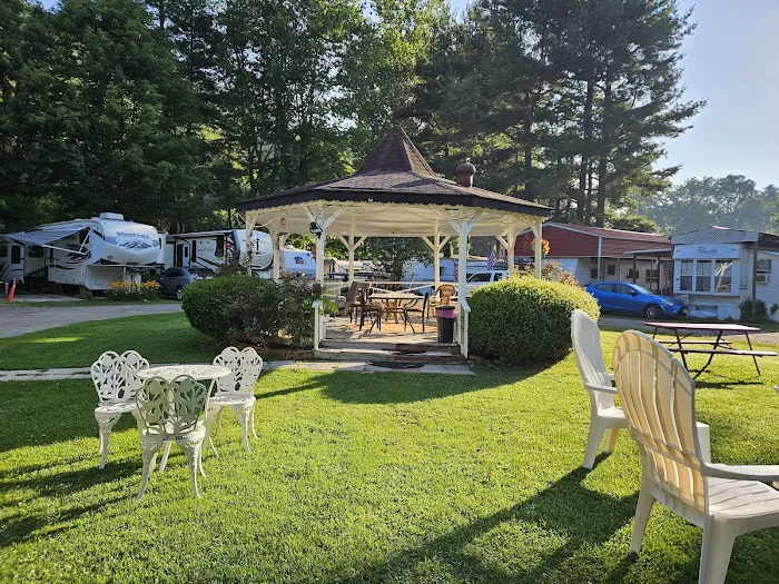 Sweet Dreams Maggie Valley Picture 3