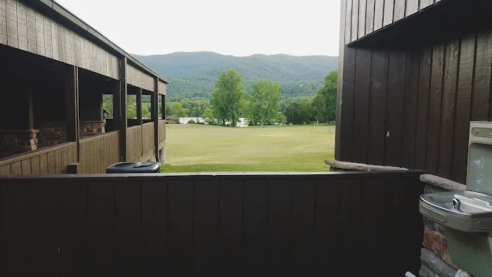 Cove Lake State Park Campground Picture 4