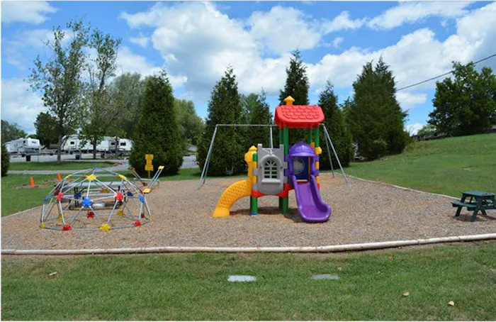 Knoxville Campground Picture 3