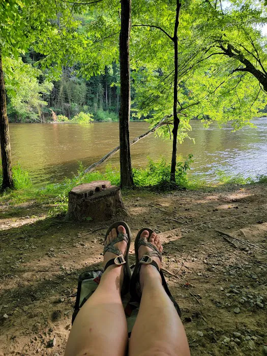 Fox Fire Riverside Campground Picture 8