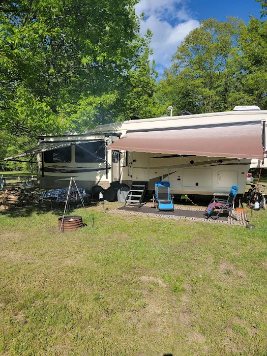 Secord Lake Campground and RV Picture 3