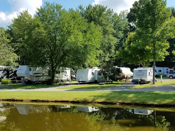 Kamp Across From the Dunes Picture 5