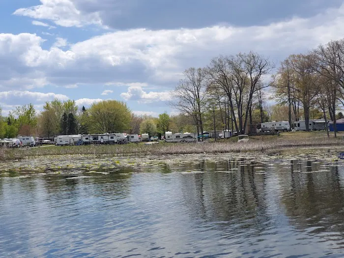 Martiny Lakes Hide-Away LLC Picture 7