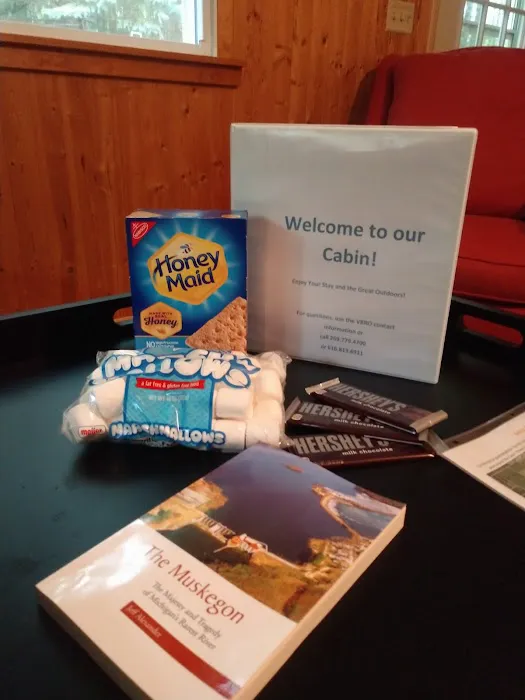 Kuyper's White Cloud Cabin Picture 1