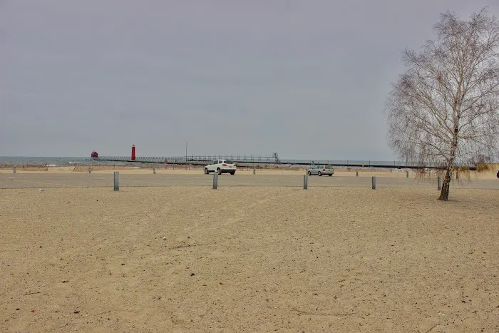 Grand Haven State Park Campground Parking Lot Picture 8