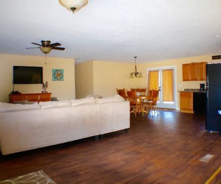 Off The Trail Vacation Rentals & Campground