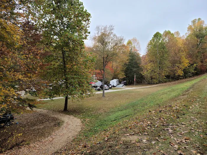 Fallen Rock RV Parke & Campground Picture 6