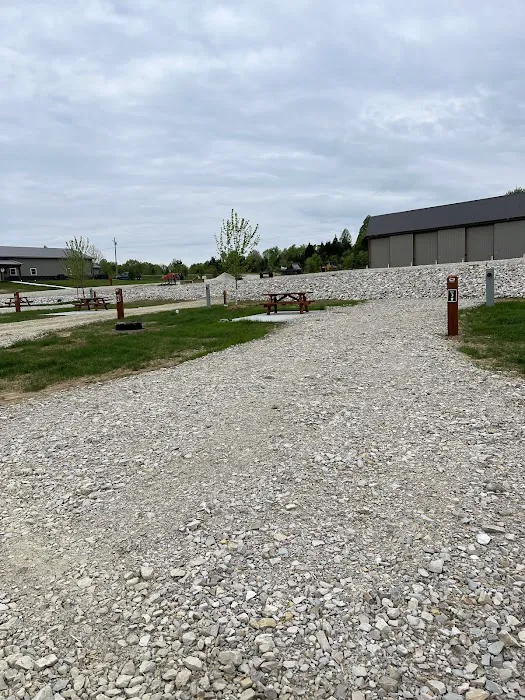 Patoka Pines RV Campground and Boat Storage Picture 5