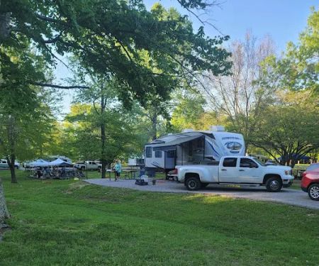 Holmes Bend Campground