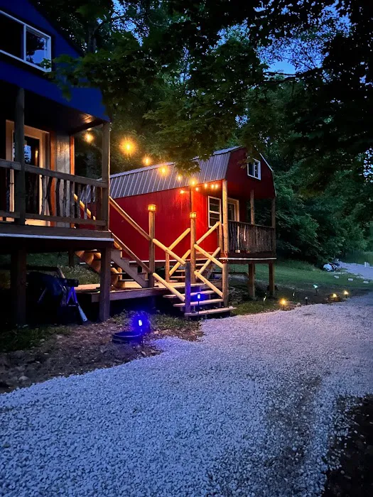 Fireglow Forest Riverside Cabin Rentals Picture 7