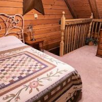 Peaceful-Get-Away Cabin ico