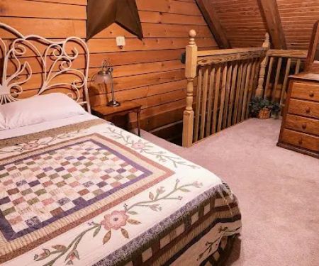 Peaceful-Get-Away Cabin