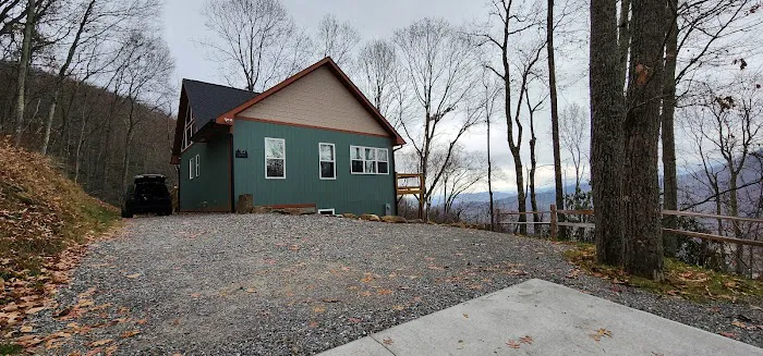 Mountain Memories Lodge Picture 3