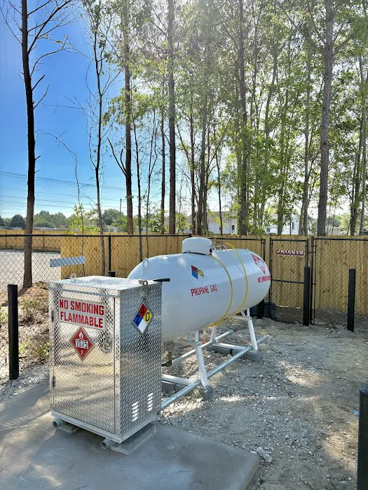 Sunny Days RV Park & Campground Picture 9