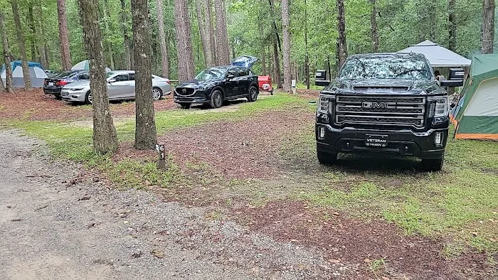 Lake Shore Campground Picture 8