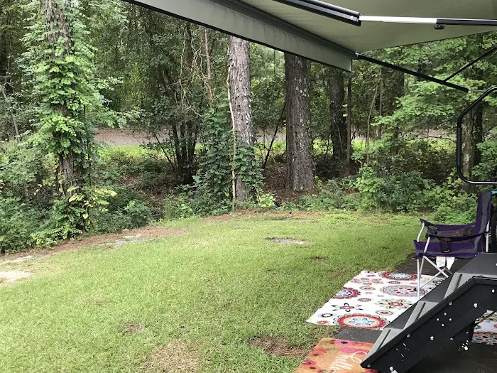 Diamond Lakes Campground Picture 5