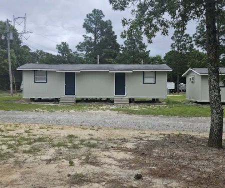 Kennedy's Apartment's & RV Park