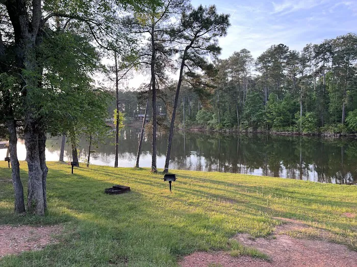 Pointes West Army Resort Picture 4