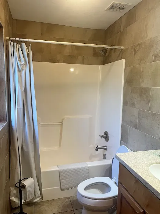 Pointes West Army Resort Picture 10