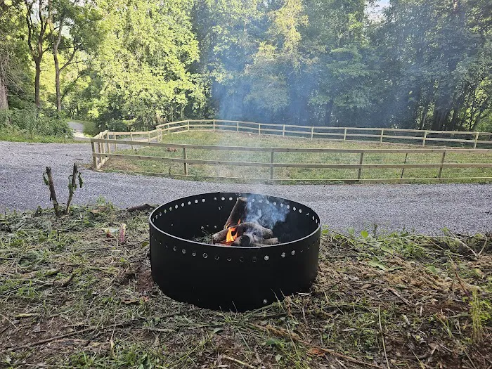 Hide Away Hill Acres Picture 8