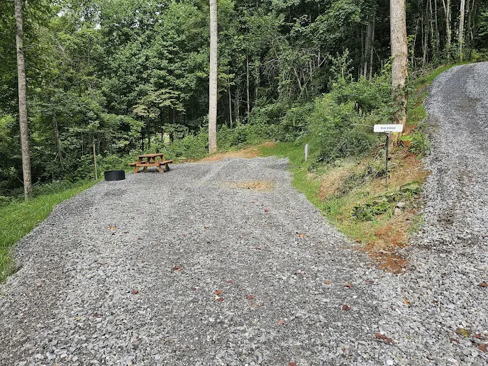 Hide Away Hill Acres Picture 10