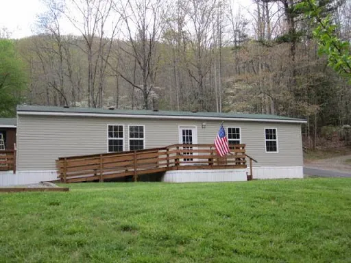 Holly Cove RV Resort Picture 1