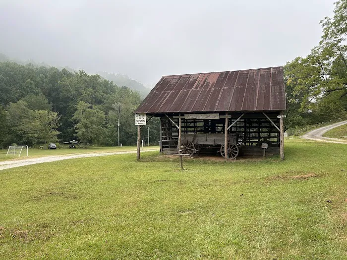 Coweeta Creek Private Campground Picture 10