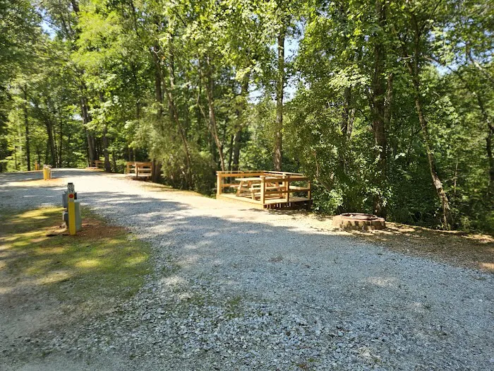 Mi Mountain Campground Picture 3