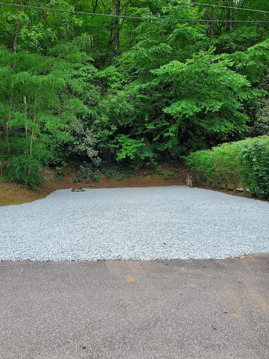 Mi Mountain Campground Picture 10