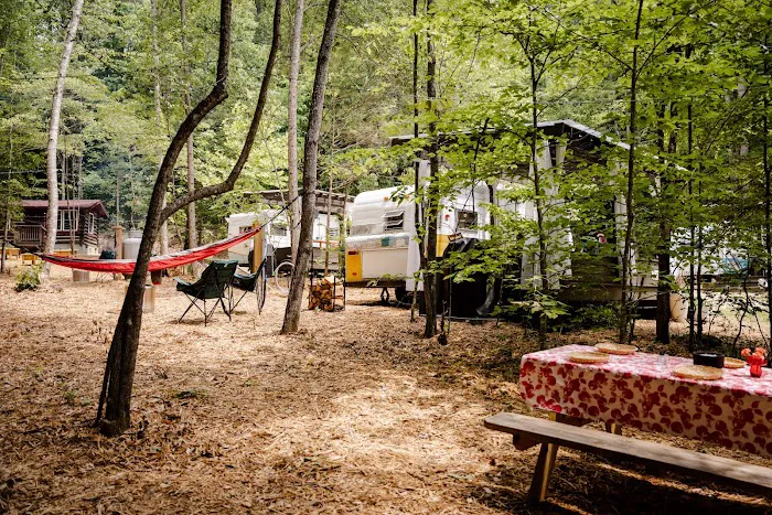 Southern Belles Glamping Picture 9