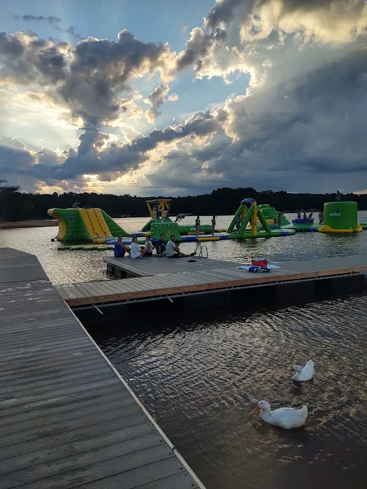 Shores of Asbury RV Resort Picture 8