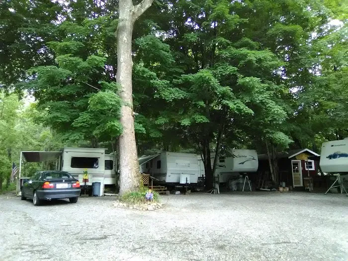 Hillbilly Campground Picture 8