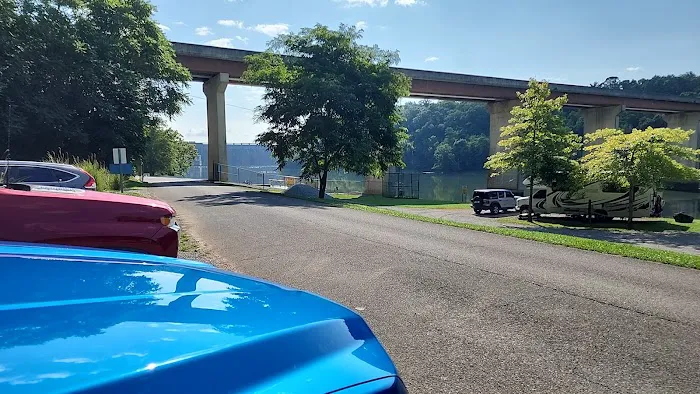 Douglas Tailwater Campground Picture 3