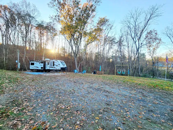 Cedar Creek Hideaway Picture 3