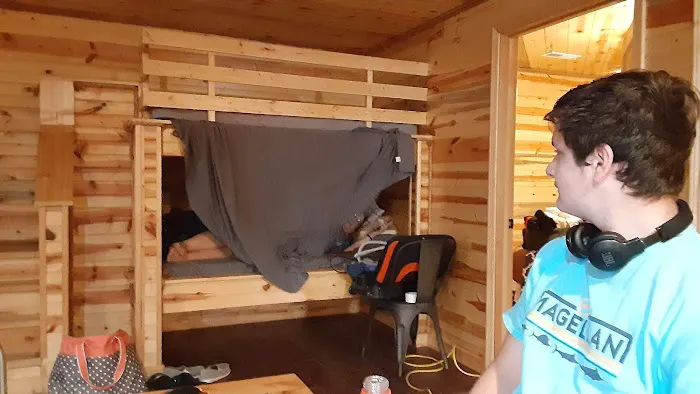 Trails End Campground by the tracks Picture 7