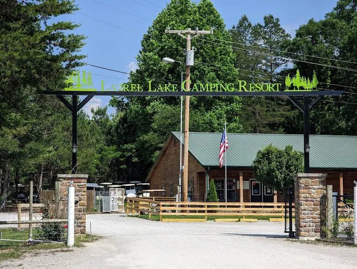 Laurel Lake Camping Resort Picture 6