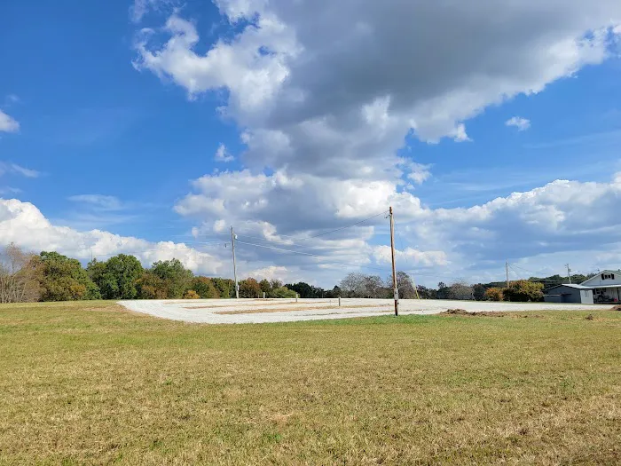 Out to Pasture RV Campground Picture 2