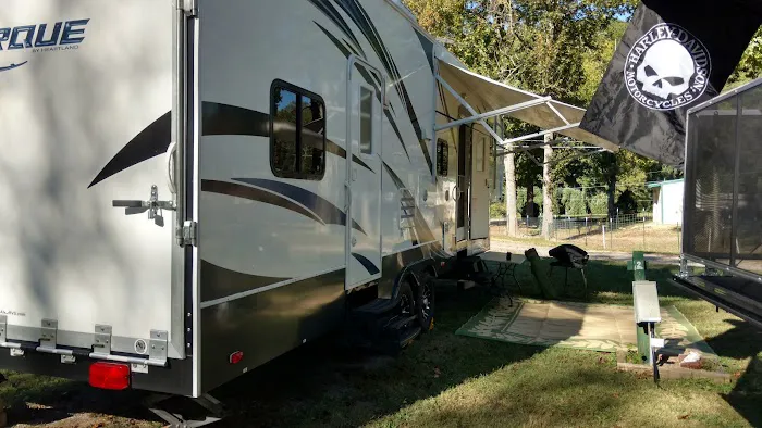 Cosby Run CAMPGROUND/ RV PARK Picture 9