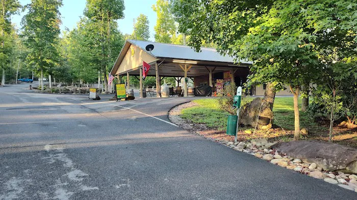 Gatlinburg East / Smoky Mountain KOA Holiday Picture 8