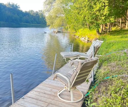 Gray's Riverside Campground