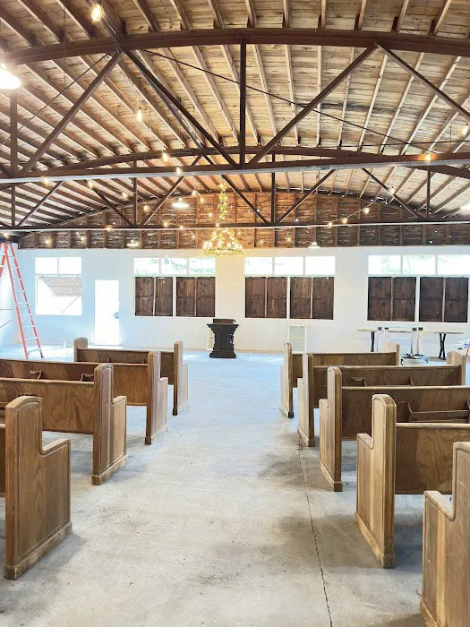 Gray's Riverside Campground Picture 4