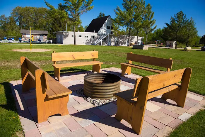 Lake of the North Resort Picture 2