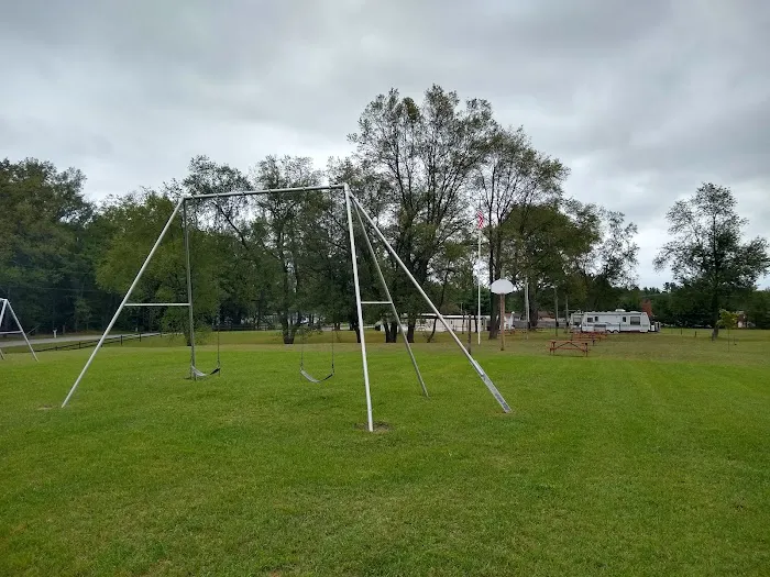 Harrison RV Family Campground Picture 10