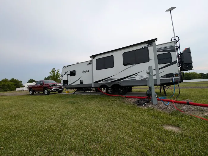 Bird Creek RV Resort Picture 10