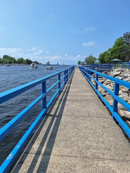 Muskegon State Park Channel Campground Picture 2