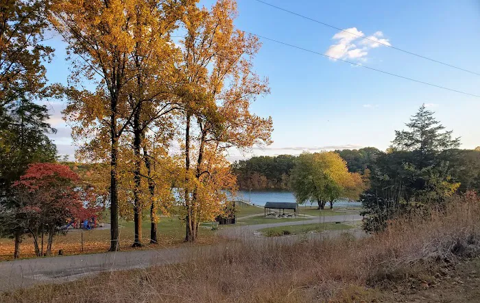 Rockville Lake Park Picture 1