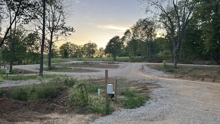 Fallen oak campground and vineyard llc Picture 8