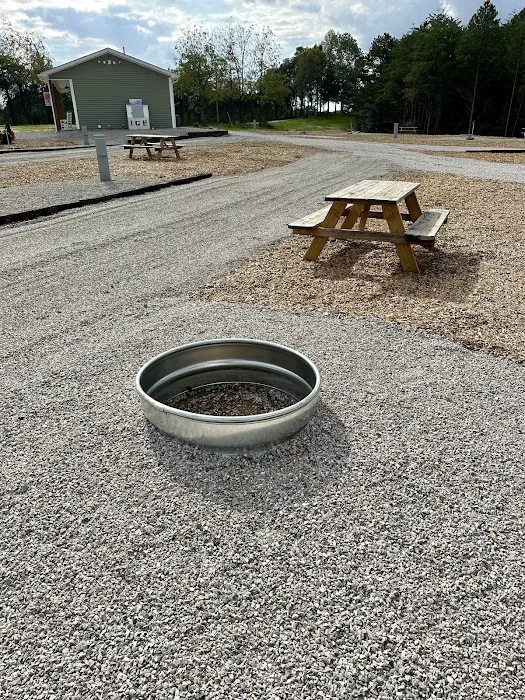 Rustling Pines Campground Picture 2